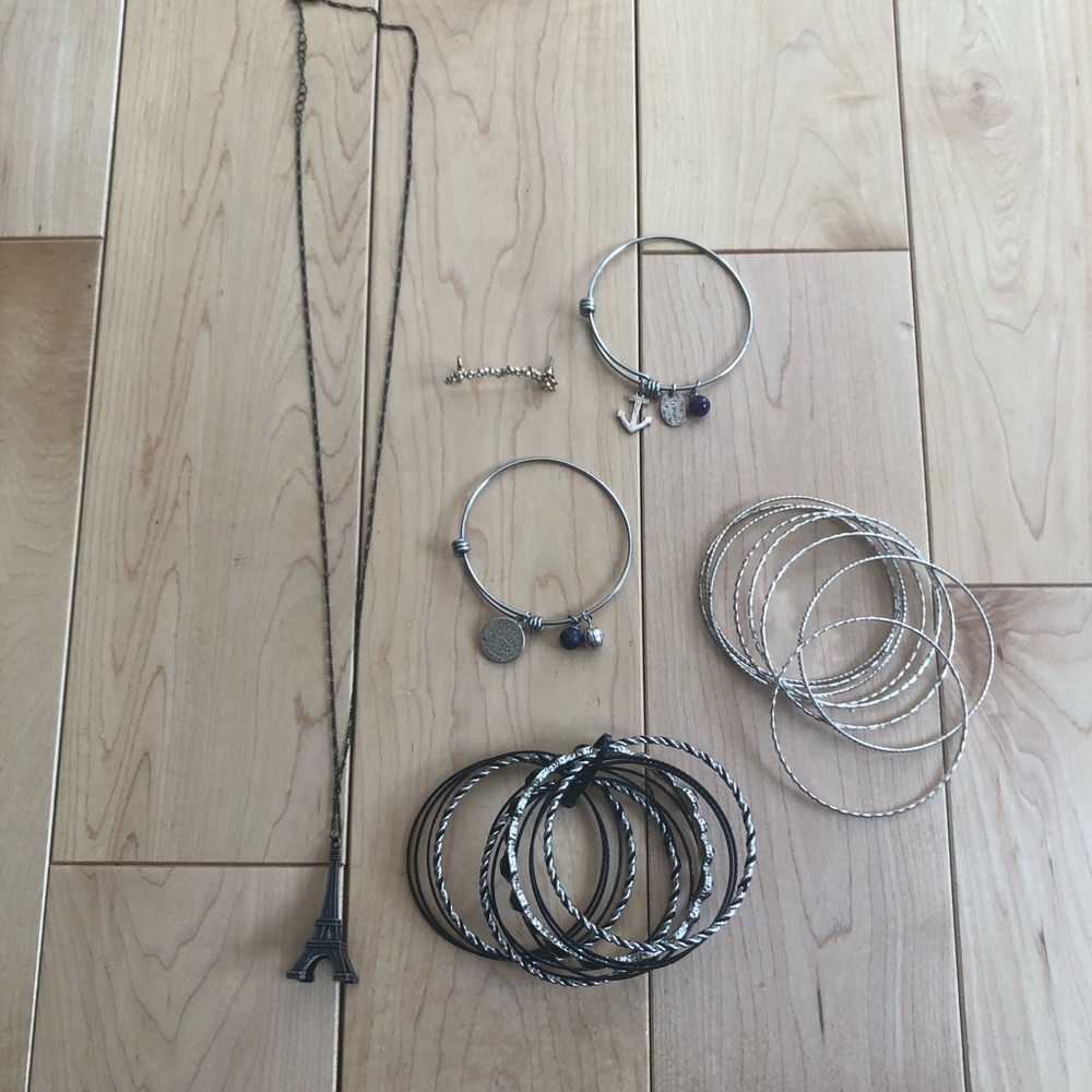 ASSORTED JEWELRY